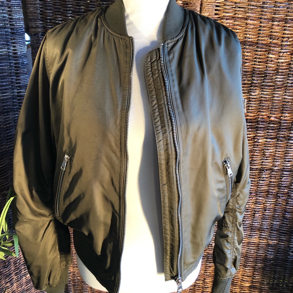 EUC! TopShop Army Green Jacket M